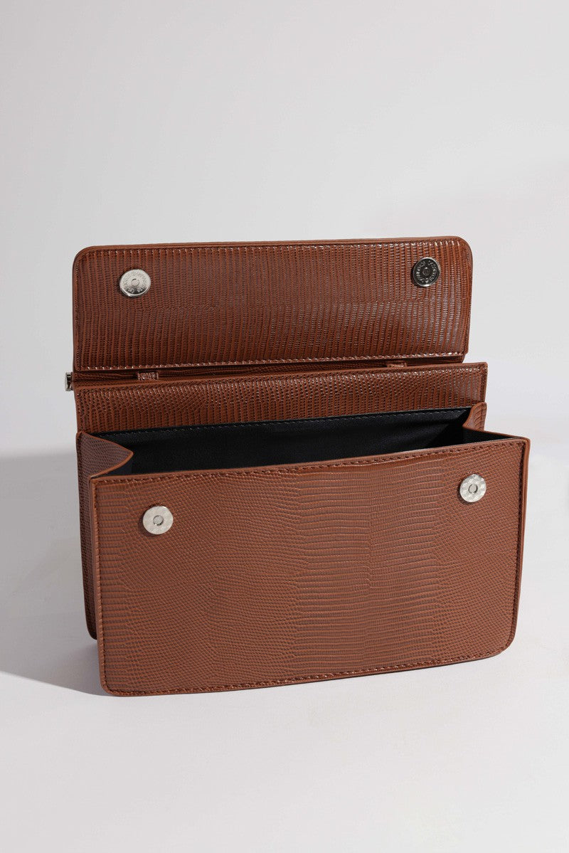 3-Slot Ultra Buisness Handbag