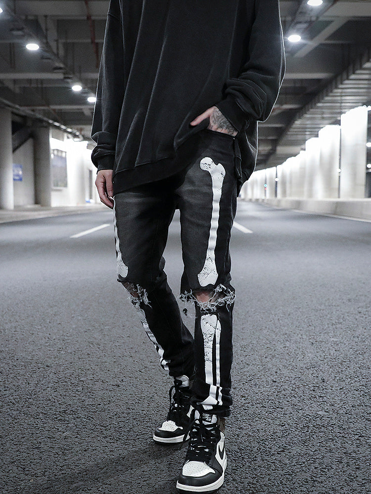 Skull Print Ripped Slim-Fit Jeans
