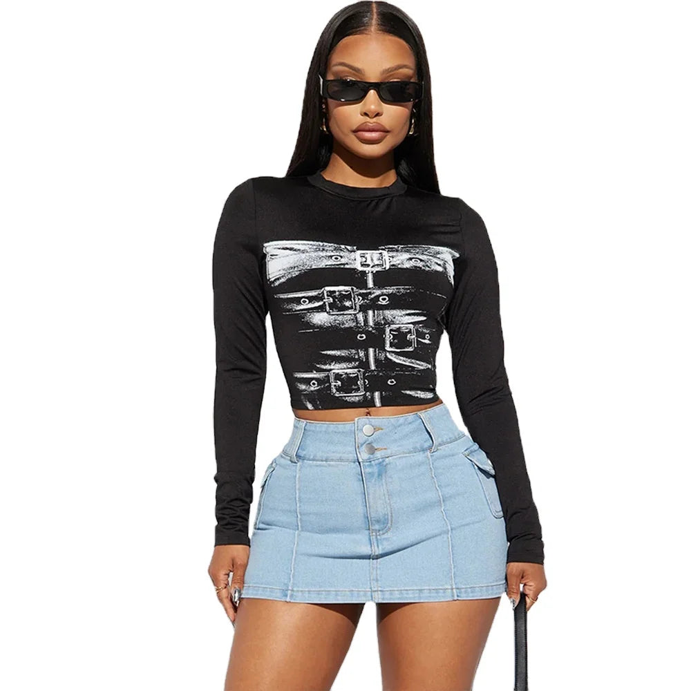 Belt Graphic Print Slim Fitted Long Sleeve Cropped T Shirt for Women