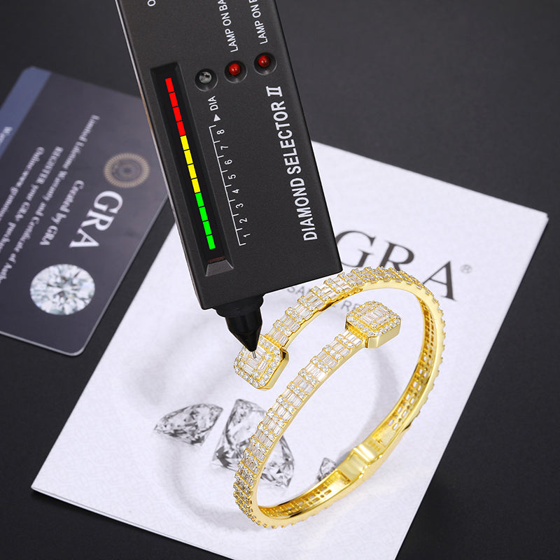 16.15ct 5.5mm SS Silver Baguette Cuff DTA